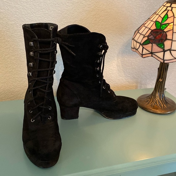 VINTAGE 1980s Platform Boots - Picture 2 of 9